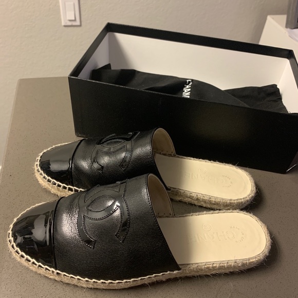 Chanel espadrilles - hardly worn - Picture 3 of 3